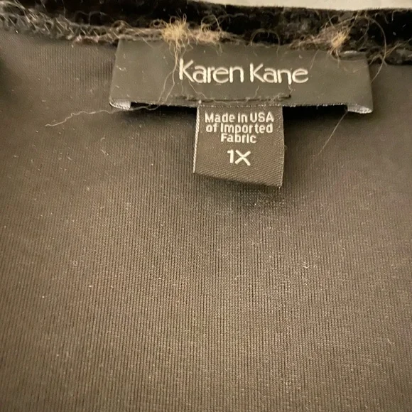 EUC Karen Kane black long sleeved crushed velvet top, 1X - Picture 2 of 3